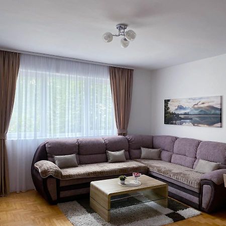 Apartment Varezic Плужине Екстер'єр фото
